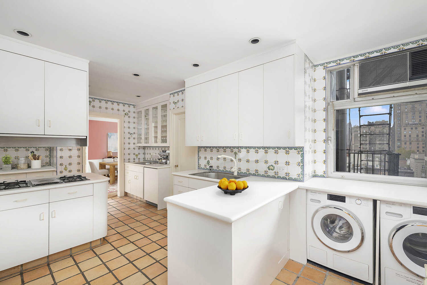 New York City, New York, 10065, United States, 5 Bedrooms Bedrooms, ,4 BathroomsBathrooms,Residential,For Sale,2000755