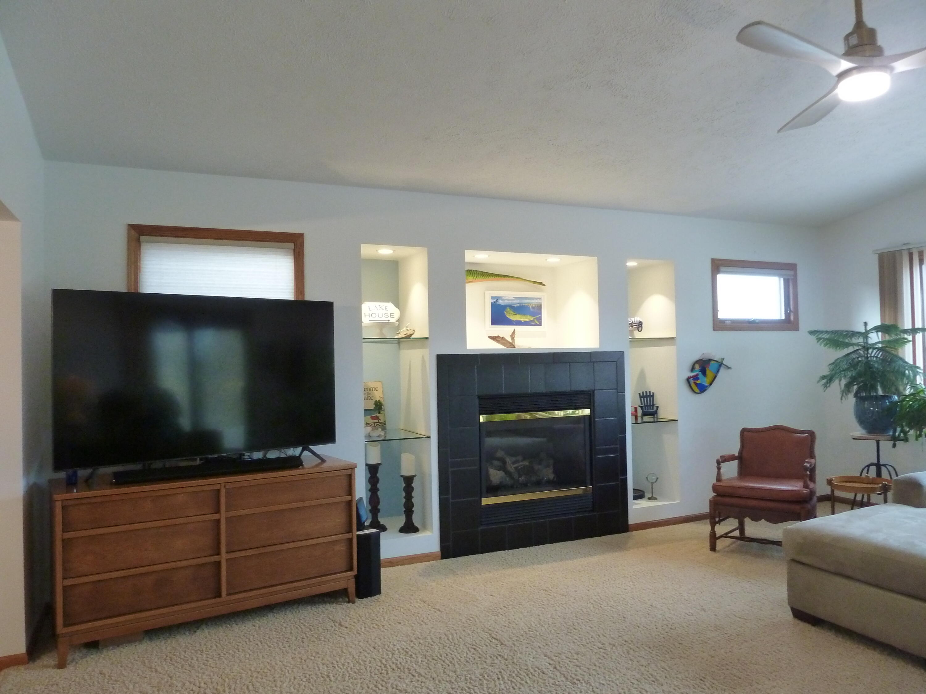 Camden, Michigan, 49232, United States, 5 Bedrooms Bedrooms, ,3 BathroomsBathrooms,Residential,For Sale,1887942