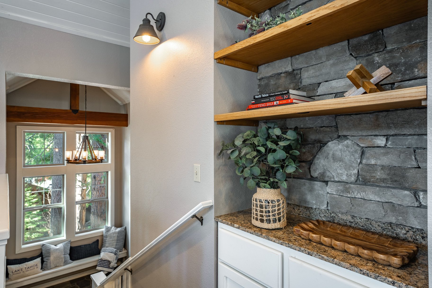  Custom Home in Prosser Lakeview with Lake and Forest Access - 物件實景