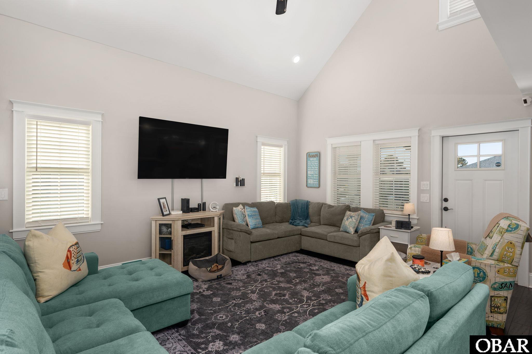 Kill Devil Hills, North Carolina, 27948, United States, 4 Bedrooms Bedrooms, ,3 BathroomsBathrooms,Residential,For Sale,1986142