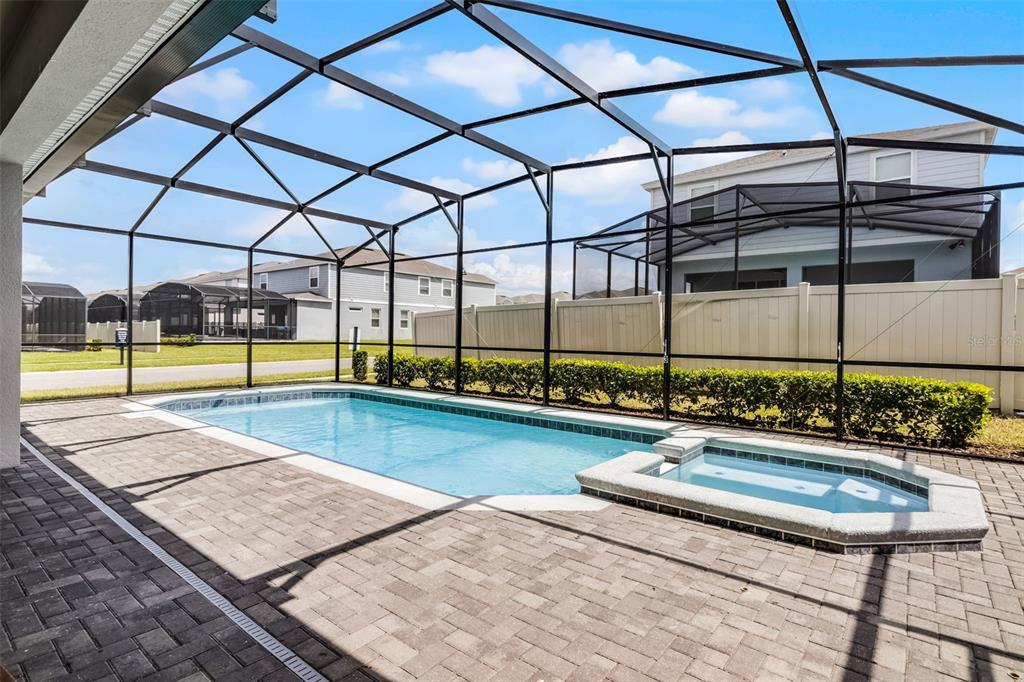Davenport, Florida, 33897, United States, 10 Bedrooms Bedrooms, ,8 BathroomsBathrooms,Residential,For Sale,1897679