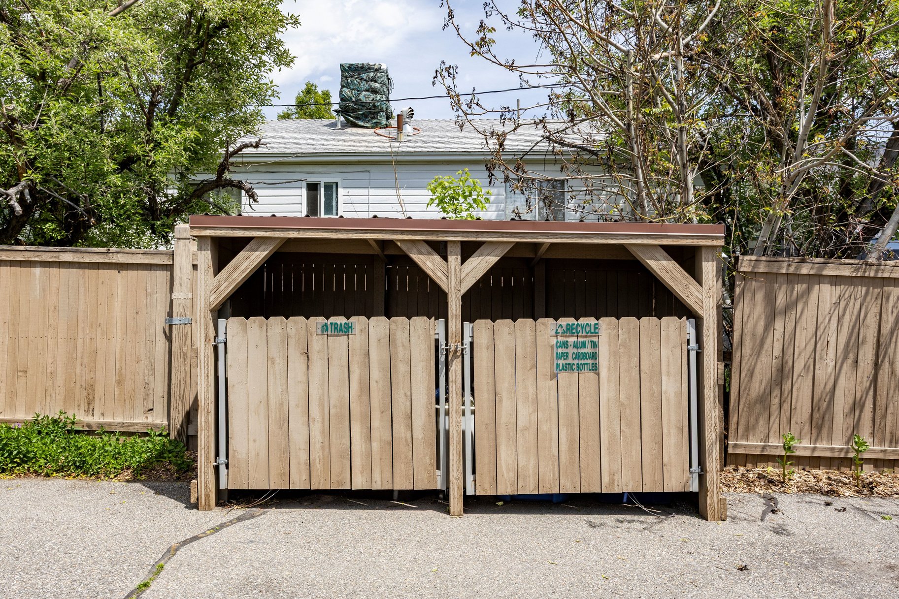  Multifamily Homestead in the Heart of Holladay - 物件實景