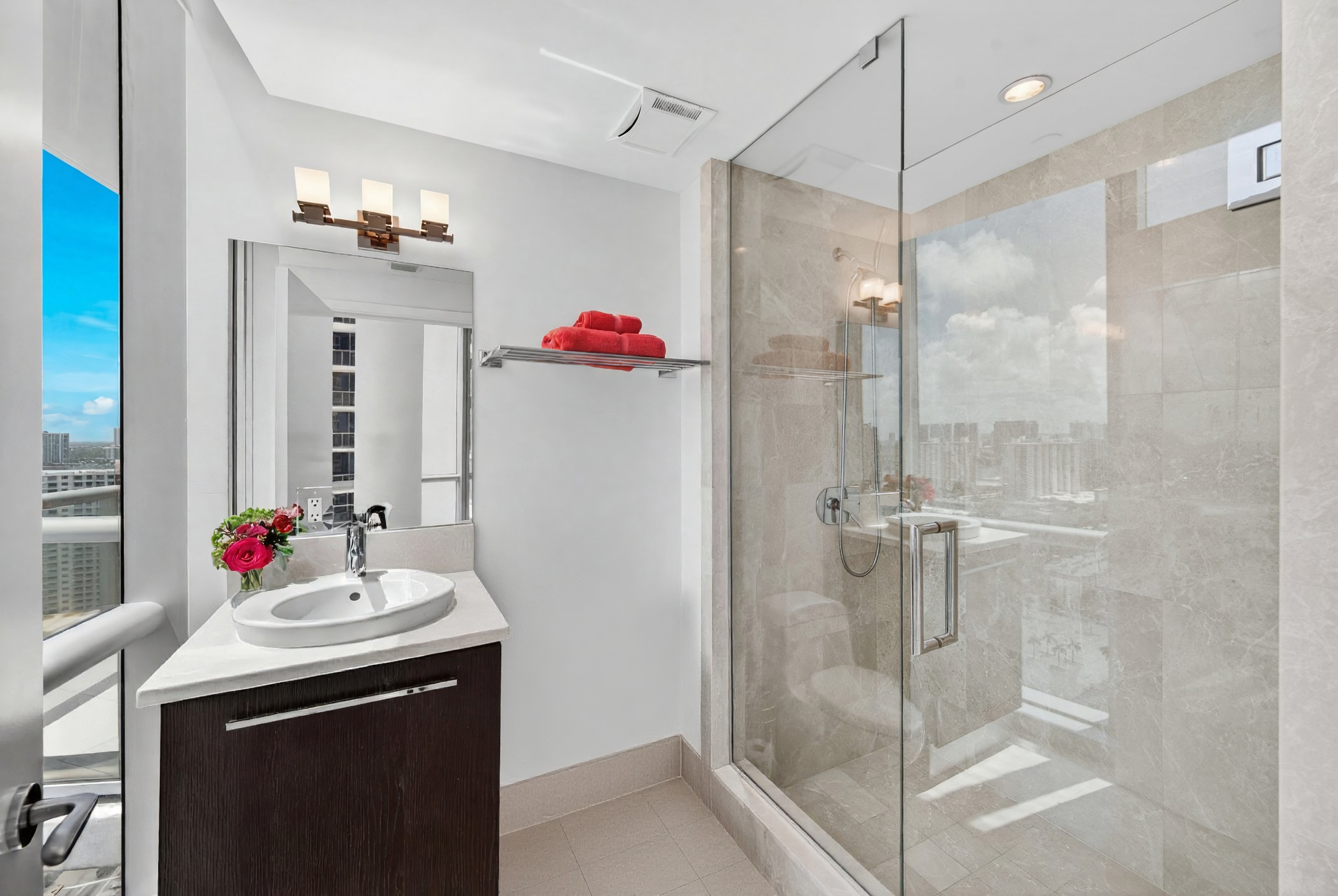  17121 Collins Avenue #2601, Sunny Isles Beach, FL 33160 - 物件實景