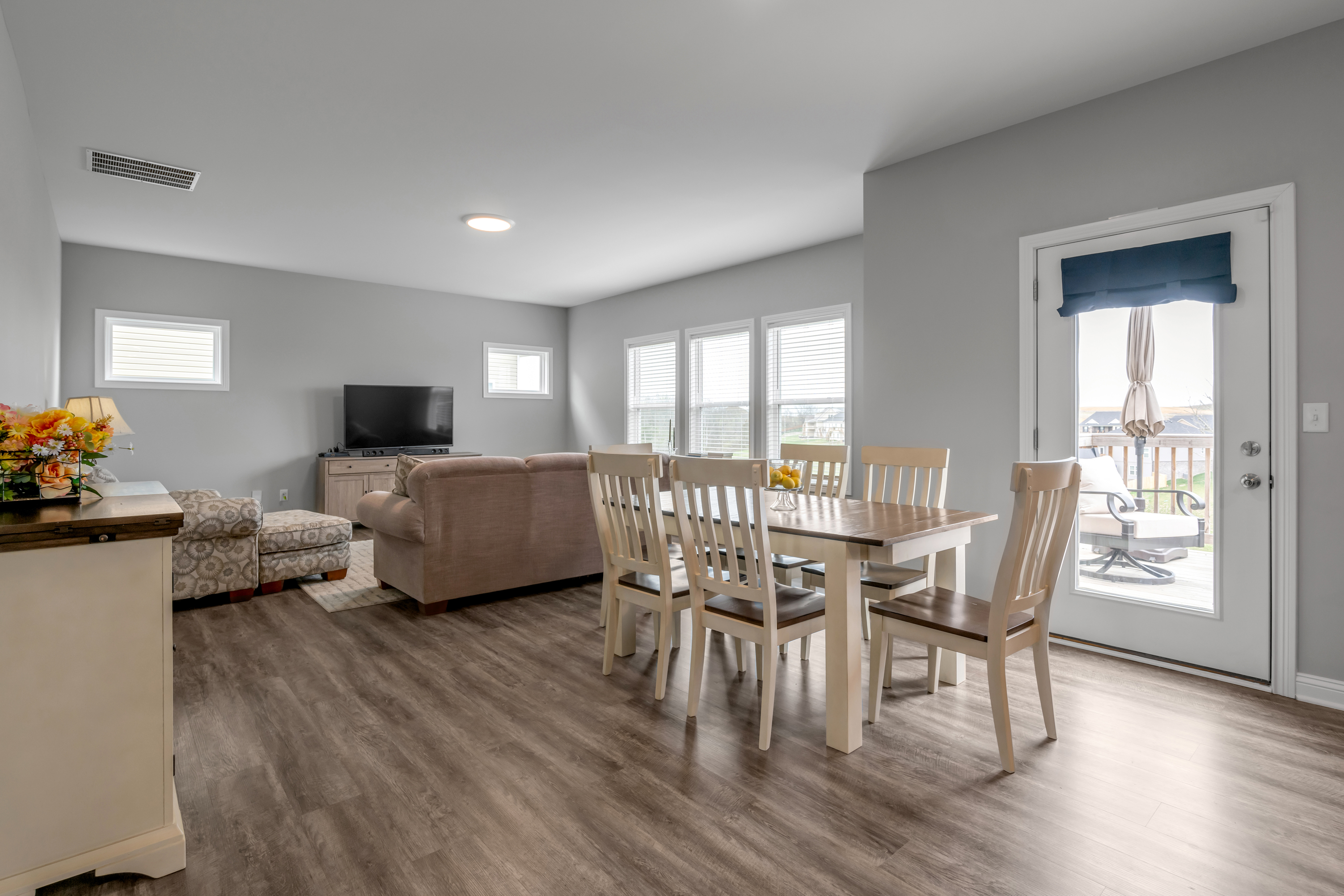  832 Copley Pointe Drive - 物件實景
