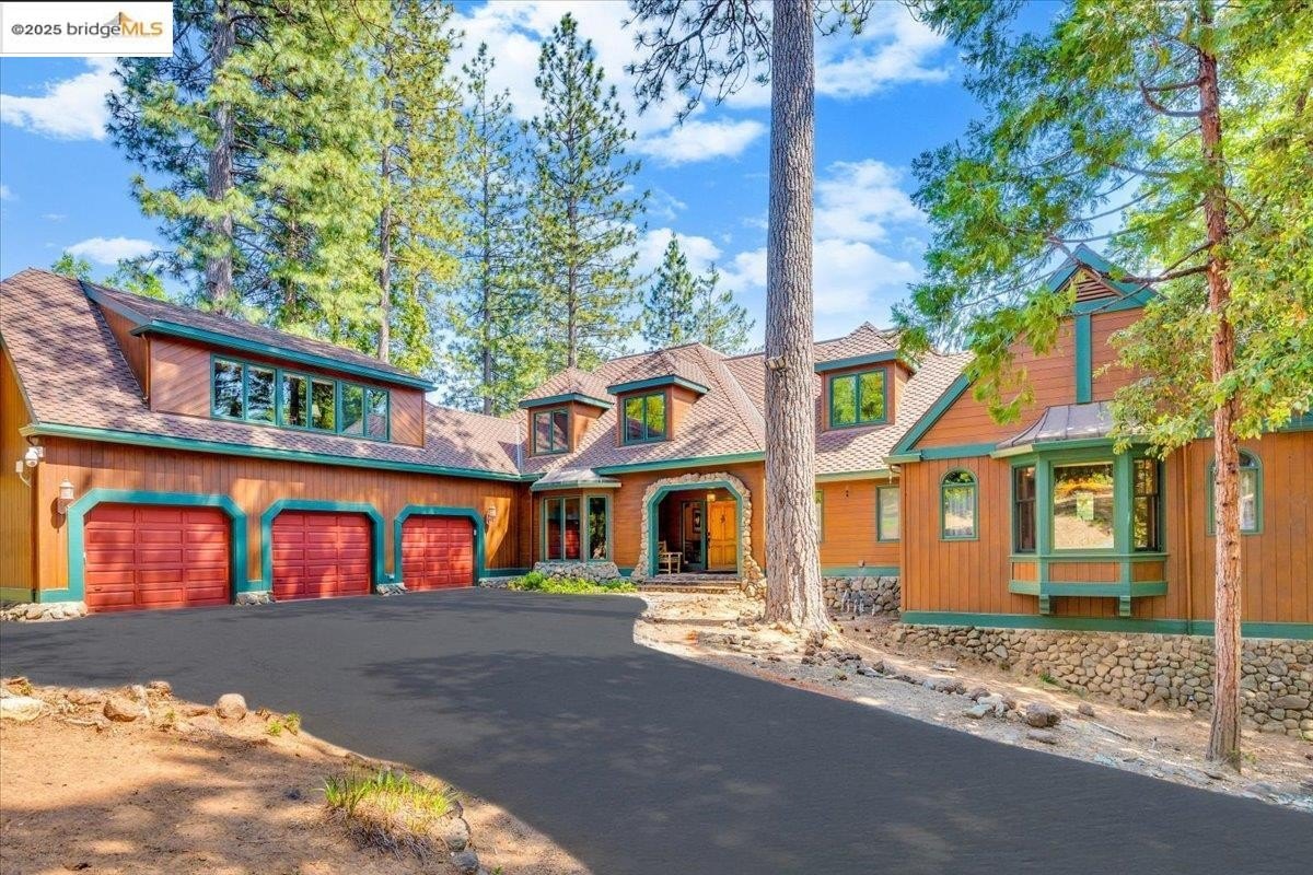 Twain Harte, California, 95383, United States, 4 Bedrooms Bedrooms, ,3 BathroomsBathrooms,Residential,For Sale,1908643