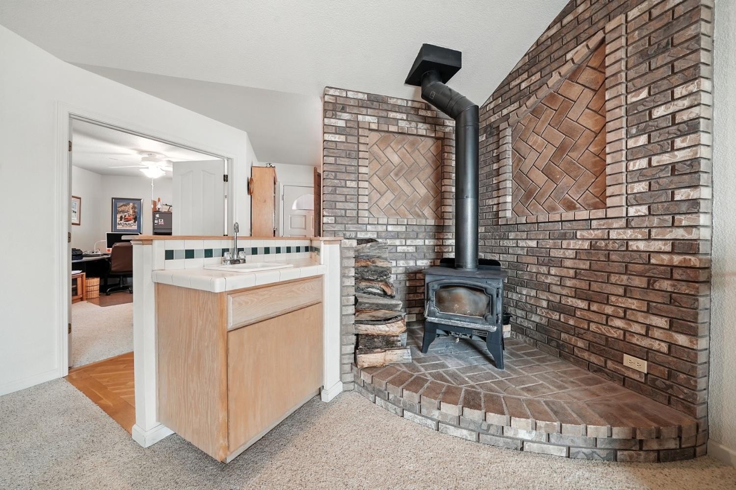 Wallace, California, 95254, United States, 4 Bedrooms Bedrooms, ,3 BathroomsBathrooms,Residential,For Sale,1976011