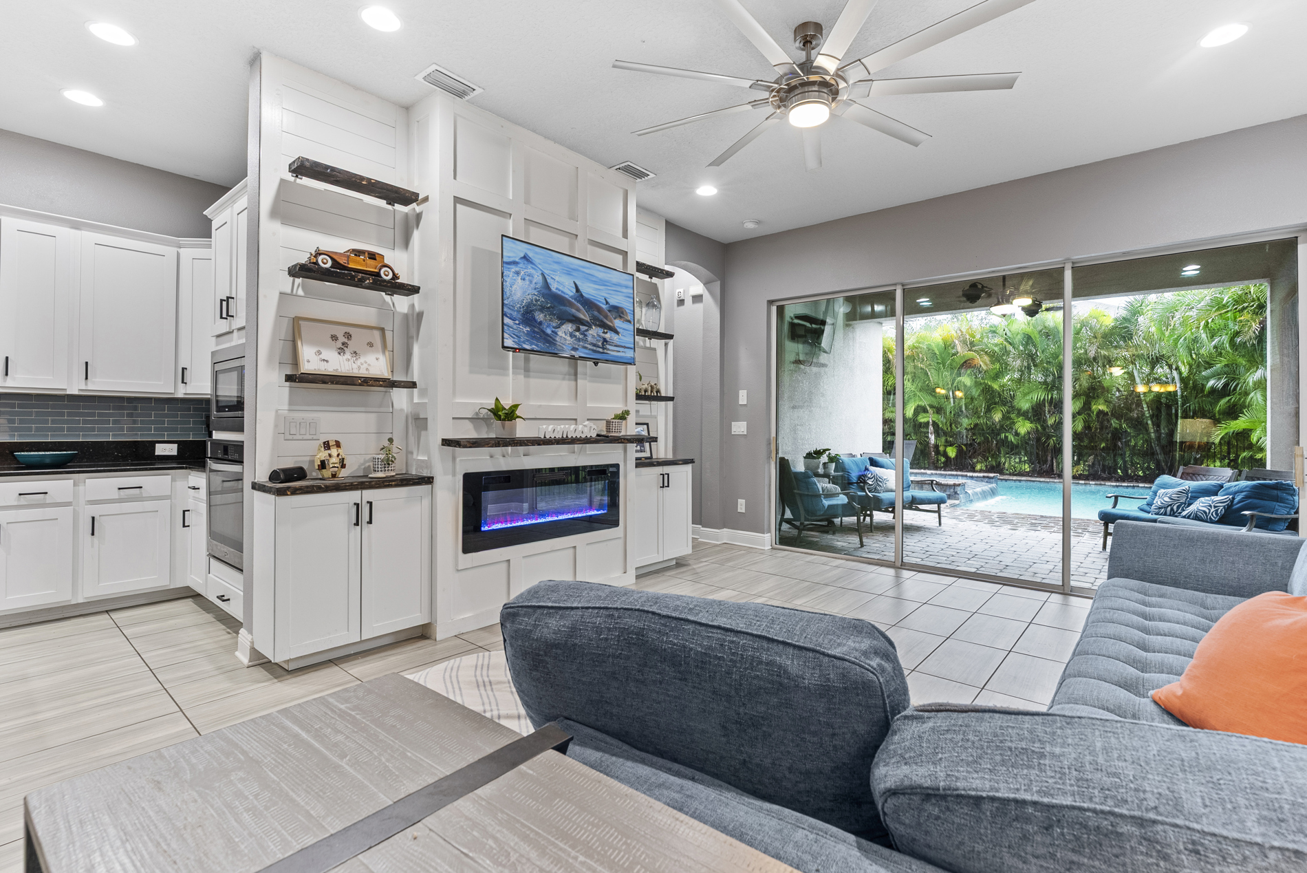 Apollo Beach, Florida, 33572, United States, 4 Bedrooms Bedrooms, ,4 BathroomsBathrooms,Residential,For Sale,1983911