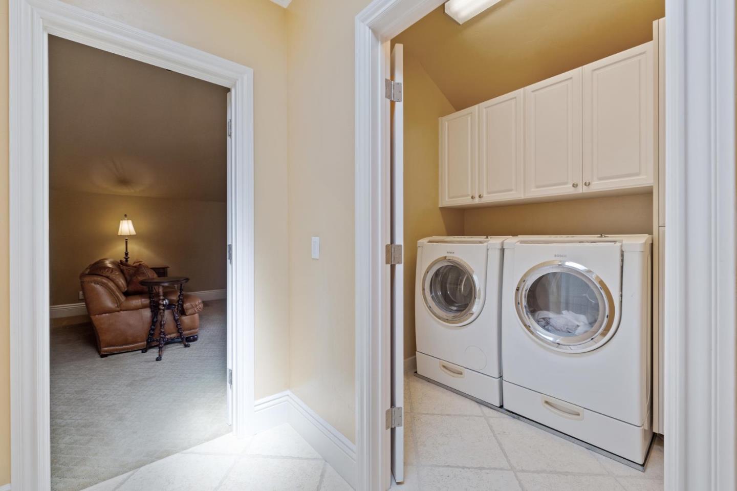 Gilroy, California, 95020, United States, 4 Bedrooms Bedrooms, ,4 BathroomsBathrooms,Residential,For Sale,1912112