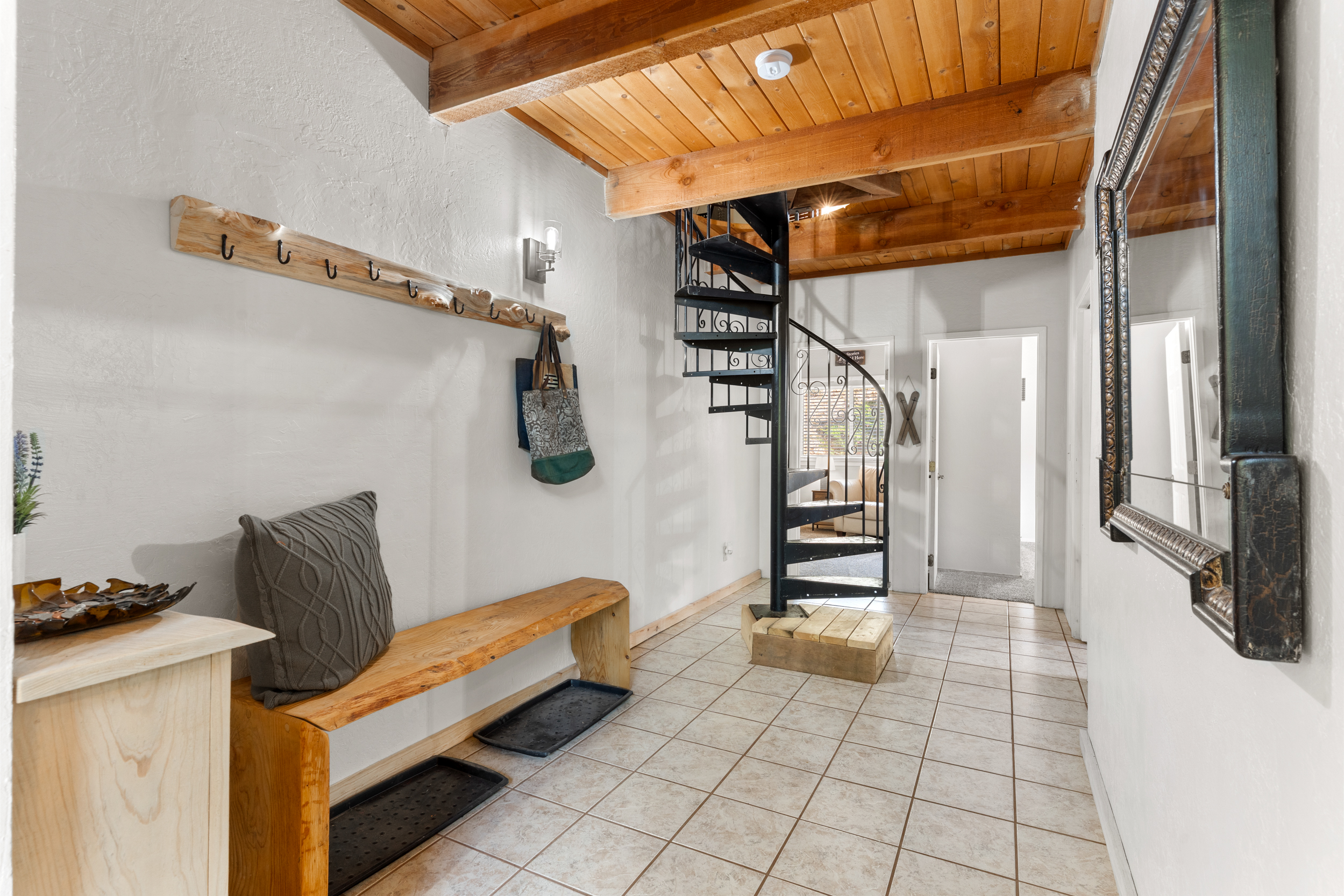  5671 Lago Lane, Garden Valley, CA 95633 - 物件實景