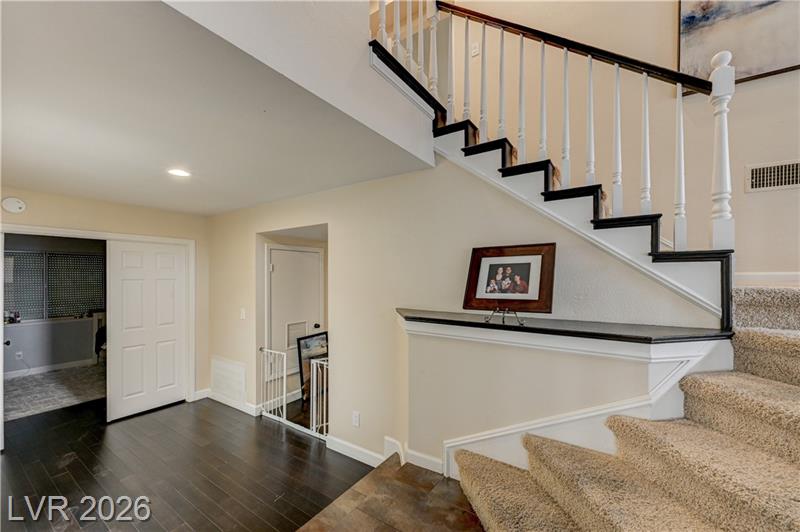 Las Vegas, Nevada, 89117, United States, 4 Bedrooms Bedrooms, ,3 BathroomsBathrooms,Residential,For Sale,2012545