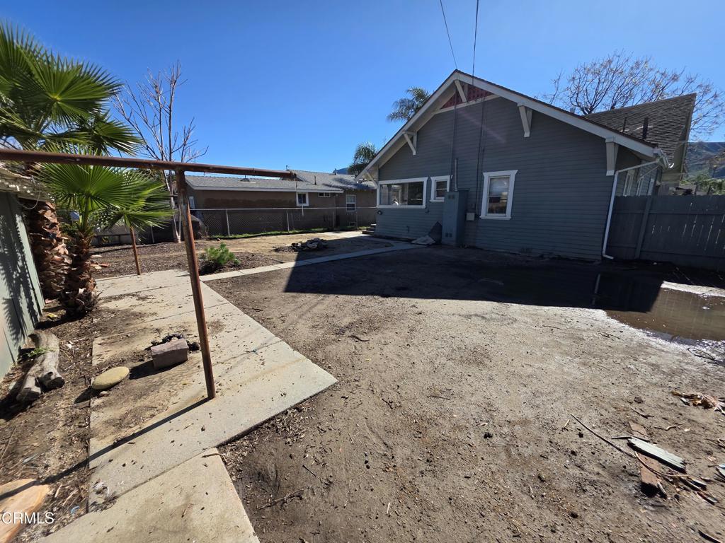 Santa Paula, California, 93060, United States, 2 Bedrooms Bedrooms, ,1 BathroomBathrooms,Residential,For Sale,2026408