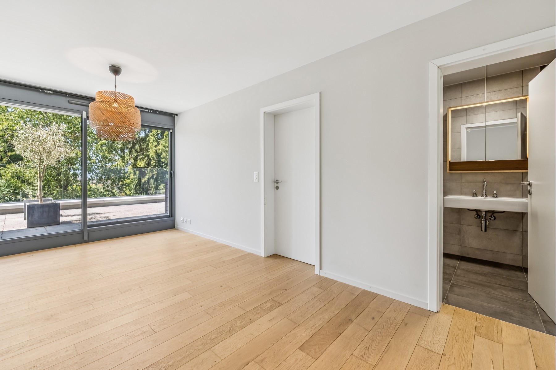  Anières  Elegant contemporary villa with exceptional amenities - 物件實景