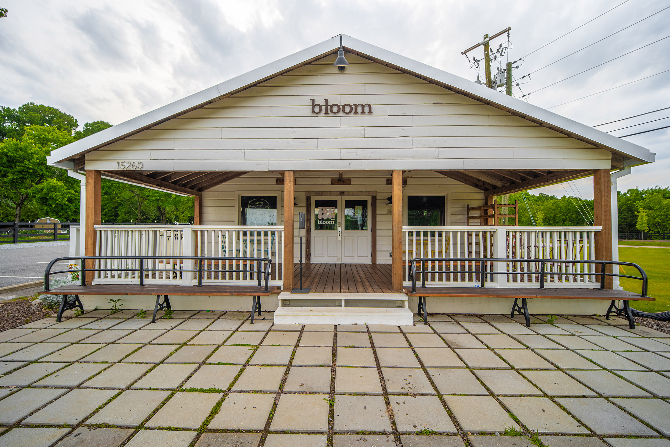  Milton Retreat on 1.43+/- Acres with Pool, Spa and Outdoor Living - 物件實景