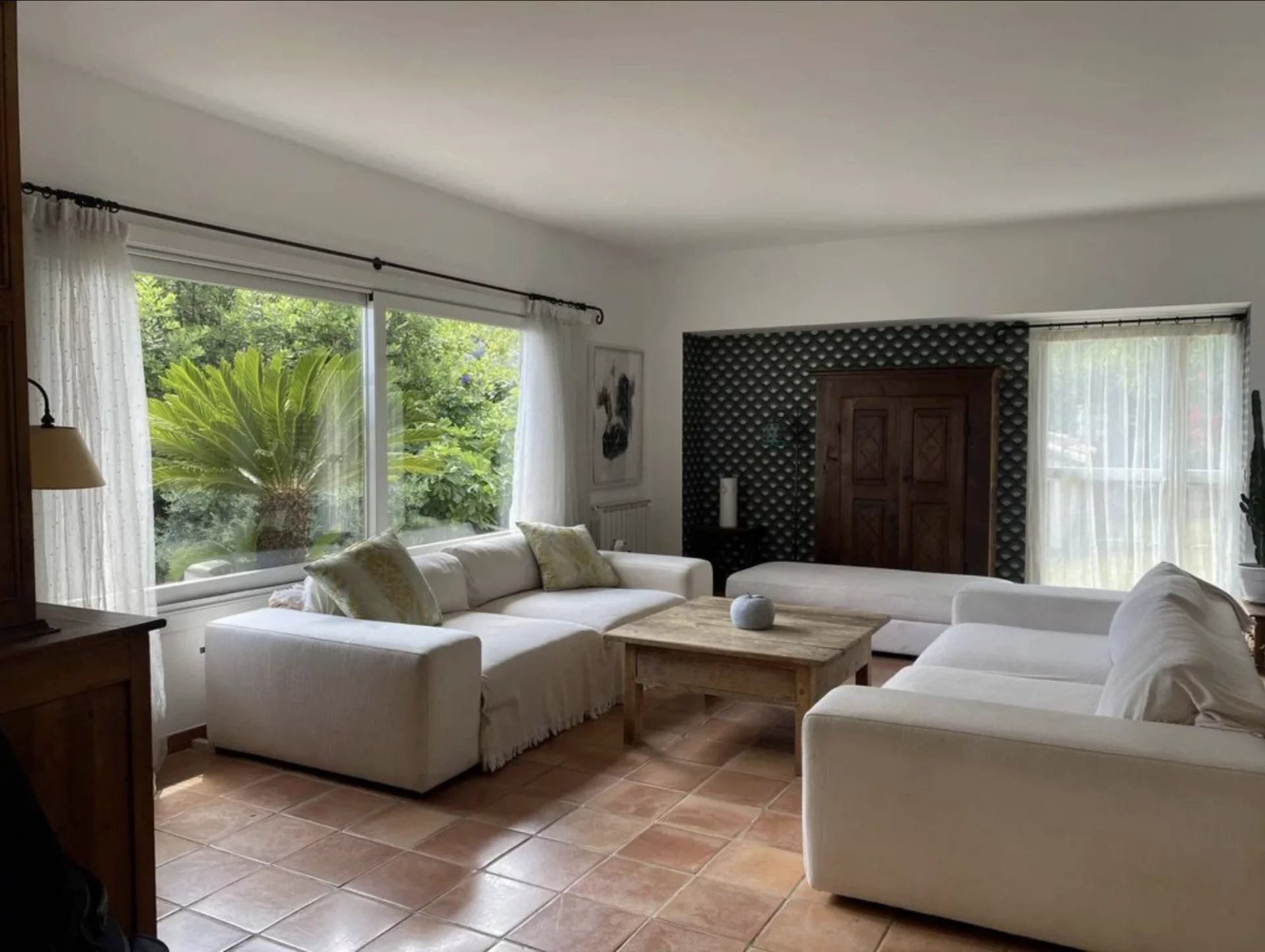 Saint-Paul-de-Vence, Provence-Alpes-Côte d?Azur, 06570, FR, 4 Bedrooms Bedrooms, ,Residential,For Sale,1666226