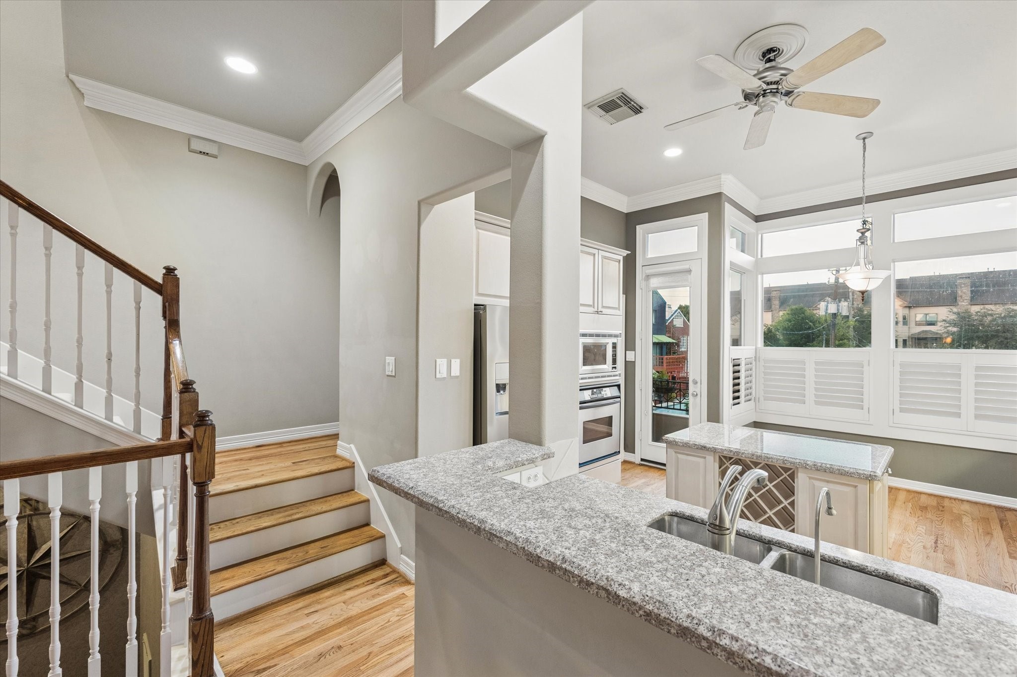  1515 Hyde Park Boulevard #5 - 物件實景