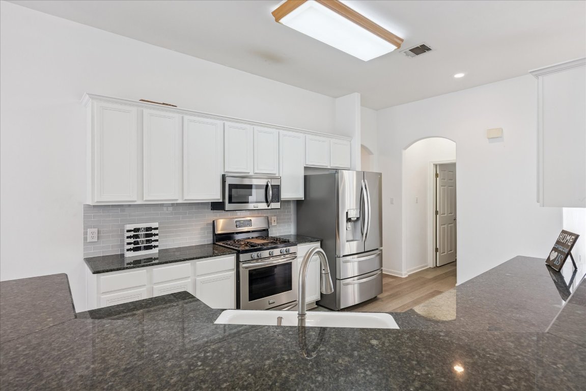 Austin, Texas, 78749, United States, 3 Bedrooms Bedrooms, ,2 BathroomsBathrooms,Residential,For Sale,1897269