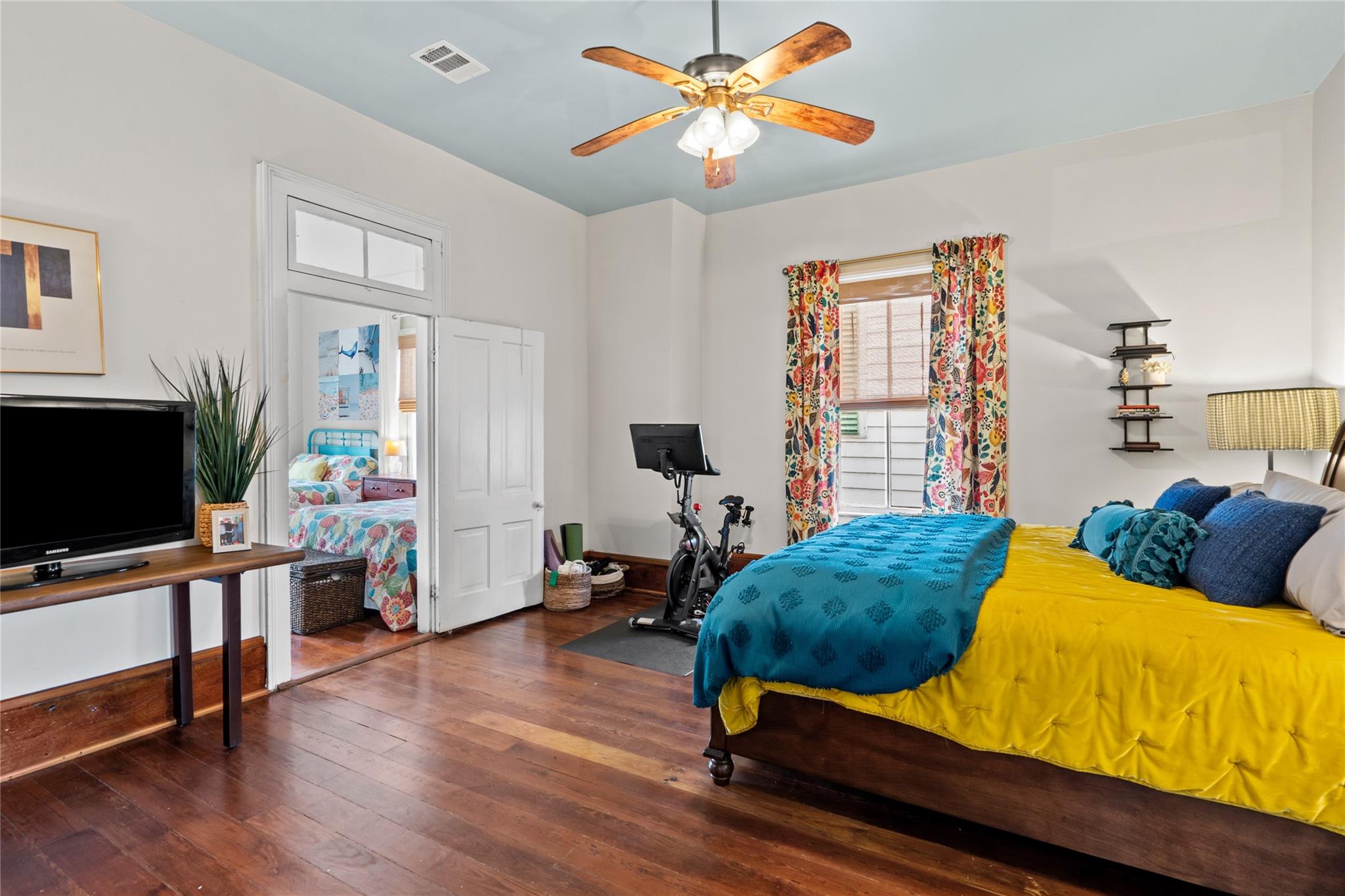 Galveston, Texas, 77550, United States, 4 Bedrooms Bedrooms, ,4 BathroomsBathrooms,Residential,For Sale,1934490