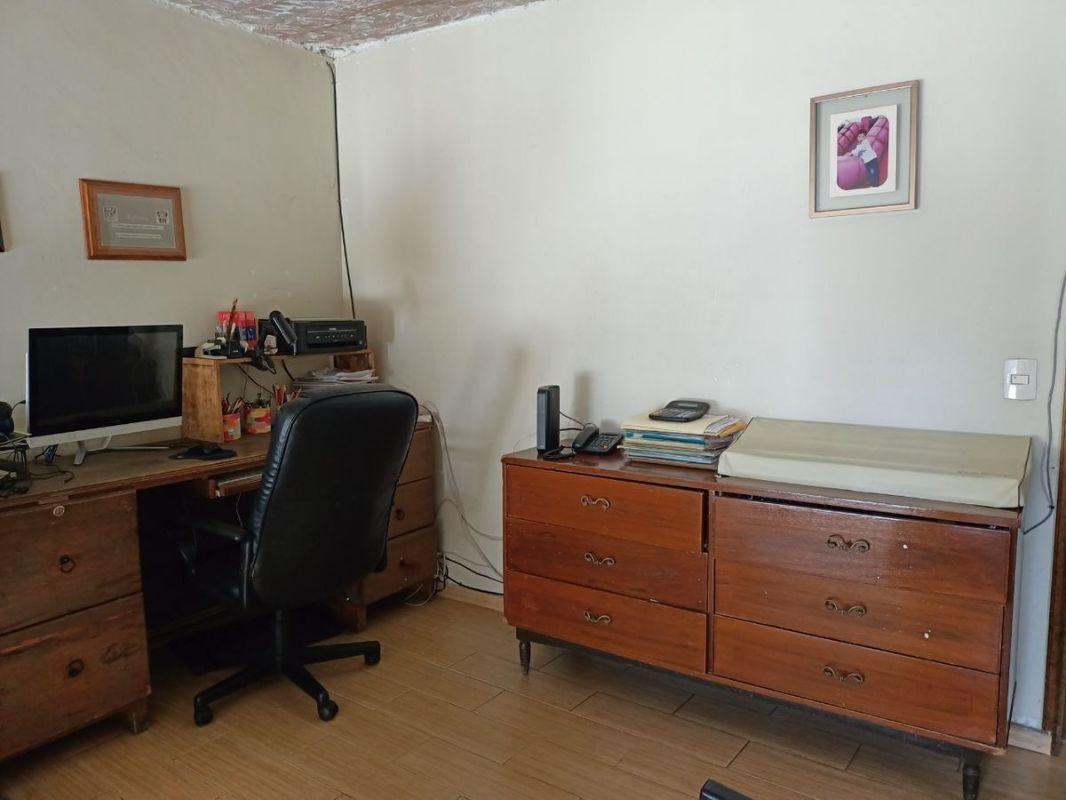 Av. Ju?rez, Atizapán de Zaragoza, Estado de México, 52900, Mexico, 8 Bedrooms Bedrooms, ,6 BathroomsBathrooms,Residential,For Sale,Av. Ju?rez,1624263