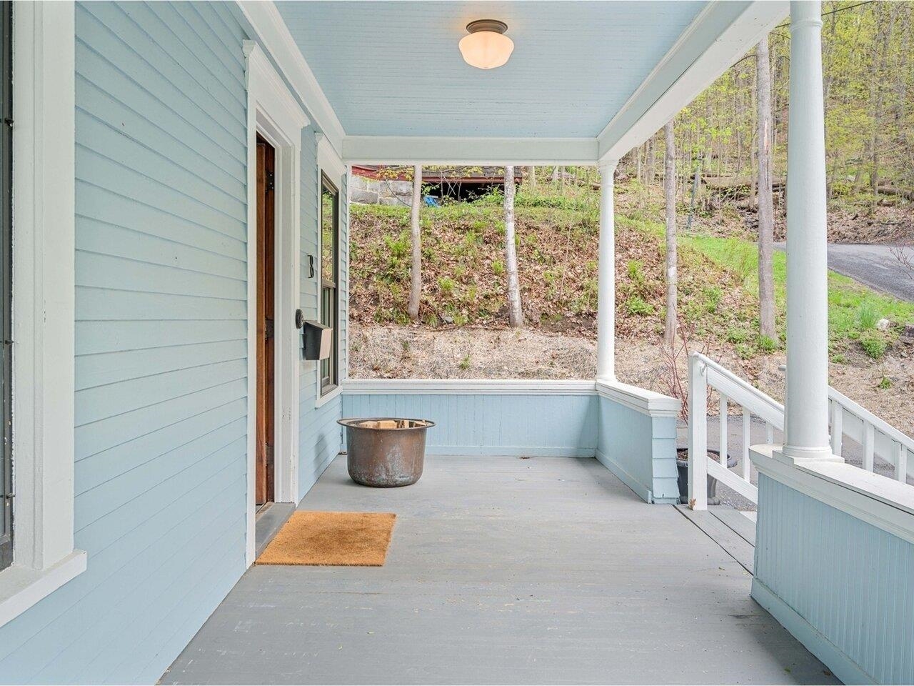 Montpelier, Vermont, 05602, United States, 3 Bedrooms Bedrooms, ,2 BathroomsBathrooms,Residential,For Sale,1818918