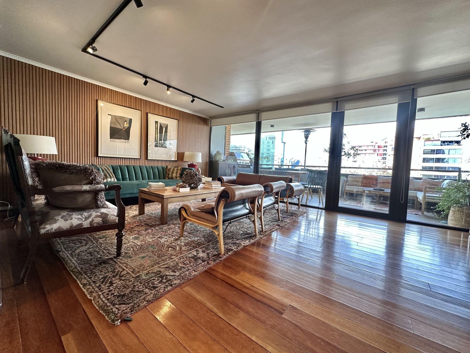 Vitacura, Chile, 3 Bedrooms Bedrooms, ,3 BathroomsBathrooms,Residential,For Sale,1911226