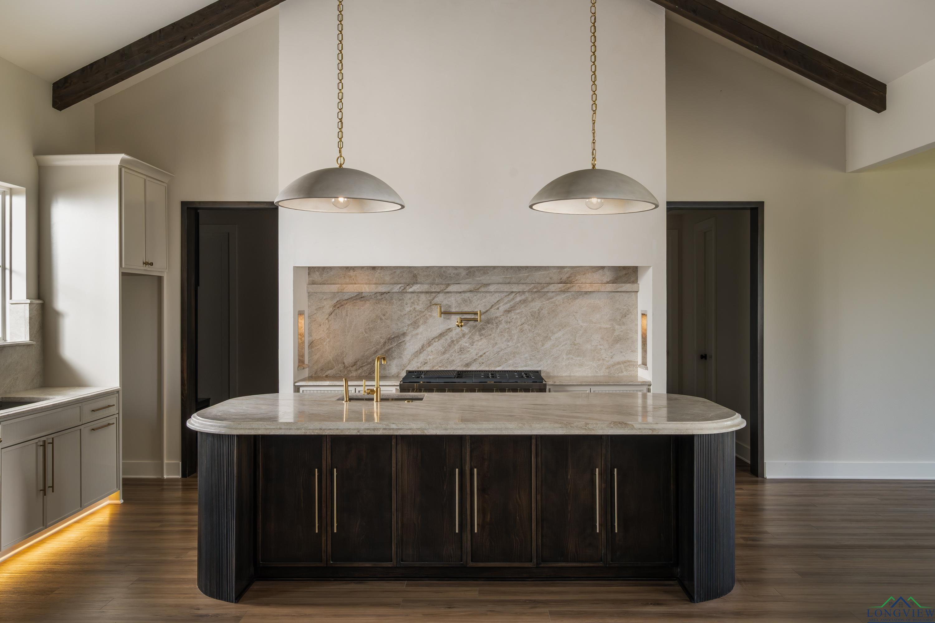 Tatum, Texas, 75691, United States, 4 Bedrooms Bedrooms, ,3 BathroomsBathrooms,Residential,For Sale,1993478