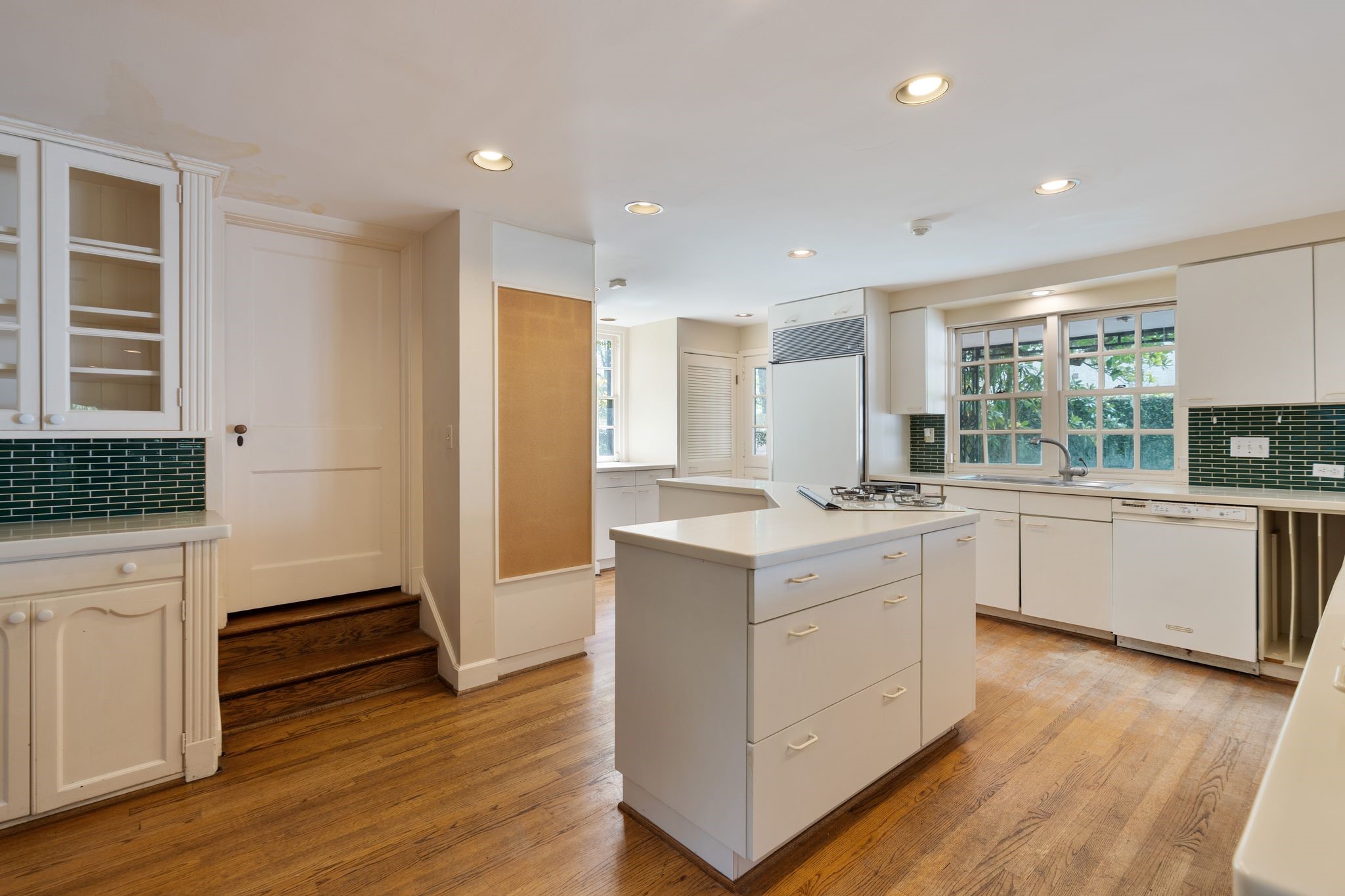  1604 Kirby Drive - 物件實景