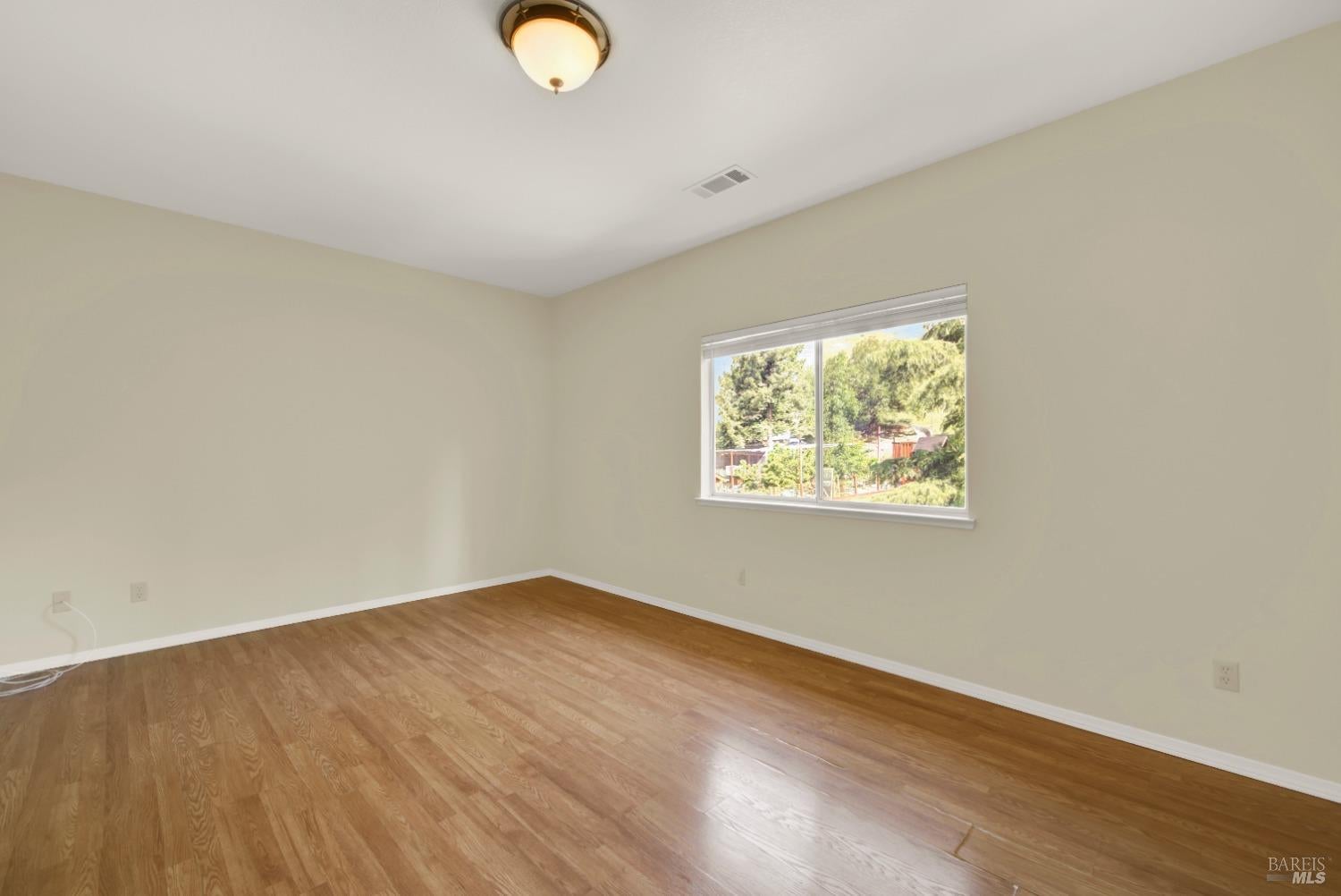 Fairfield, California, 94534, United States, 5 Bedrooms Bedrooms, ,3 BathroomsBathrooms,Residential,For Sale,1839073