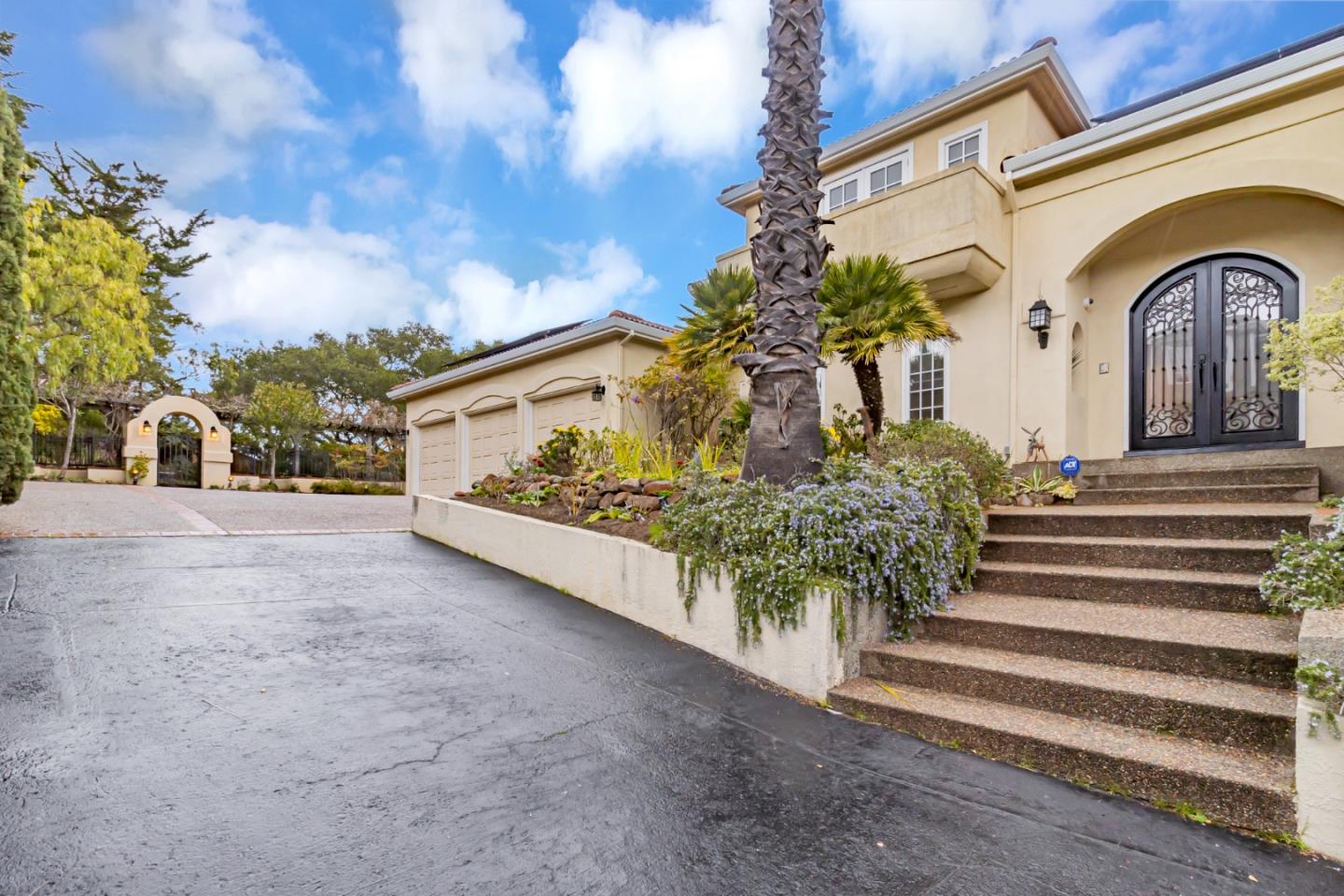 San Carlos, California, 94070, United States, 5 Bedrooms Bedrooms, ,5 BathroomsBathrooms,Residential,For Sale,1700172