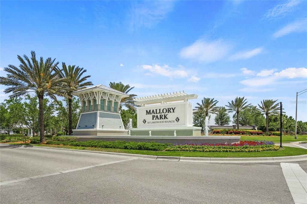 Bradenton, Florida, 34211, United States, 4 Bedrooms Bedrooms, ,4 BathroomsBathrooms,Residential,For Sale,1723904