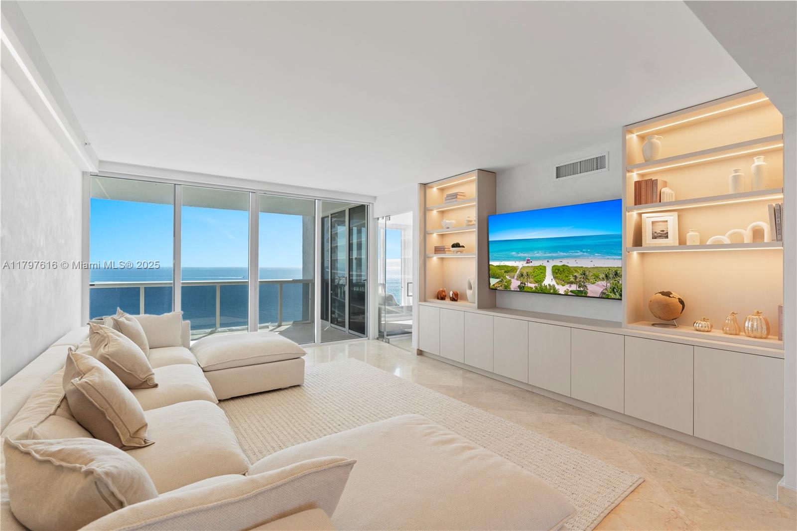 Sunny Isles Beach, Florida, 33160, United States, 3 Bedrooms Bedrooms, ,5 BathroomsBathrooms,Residential,For Sale,1796970