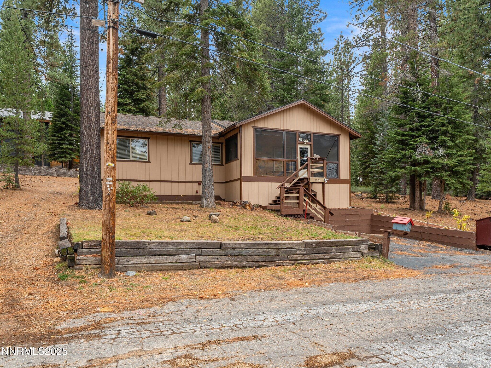 South Lake Tahoe, California, 96150, United States, 3 Bedrooms Bedrooms, ,2 BathroomsBathrooms,Residential,For Sale,1970605