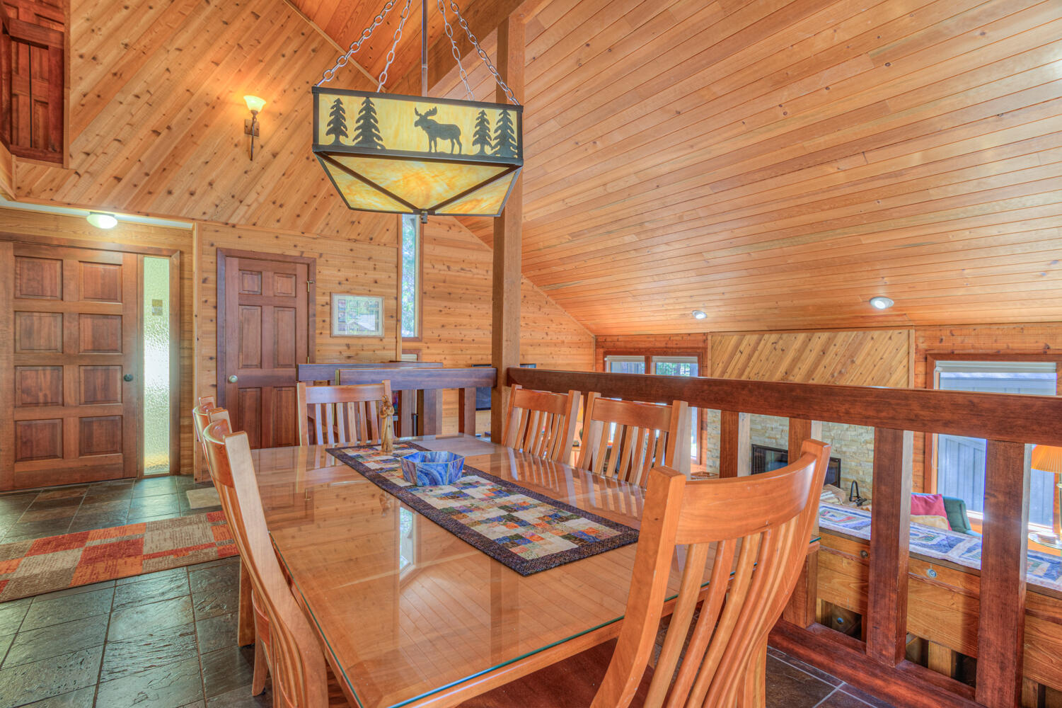 Sunriver, Oregon, 97707, United States, 3 Bedrooms Bedrooms, ,2 BathroomsBathrooms,Residential,For Sale,1978844