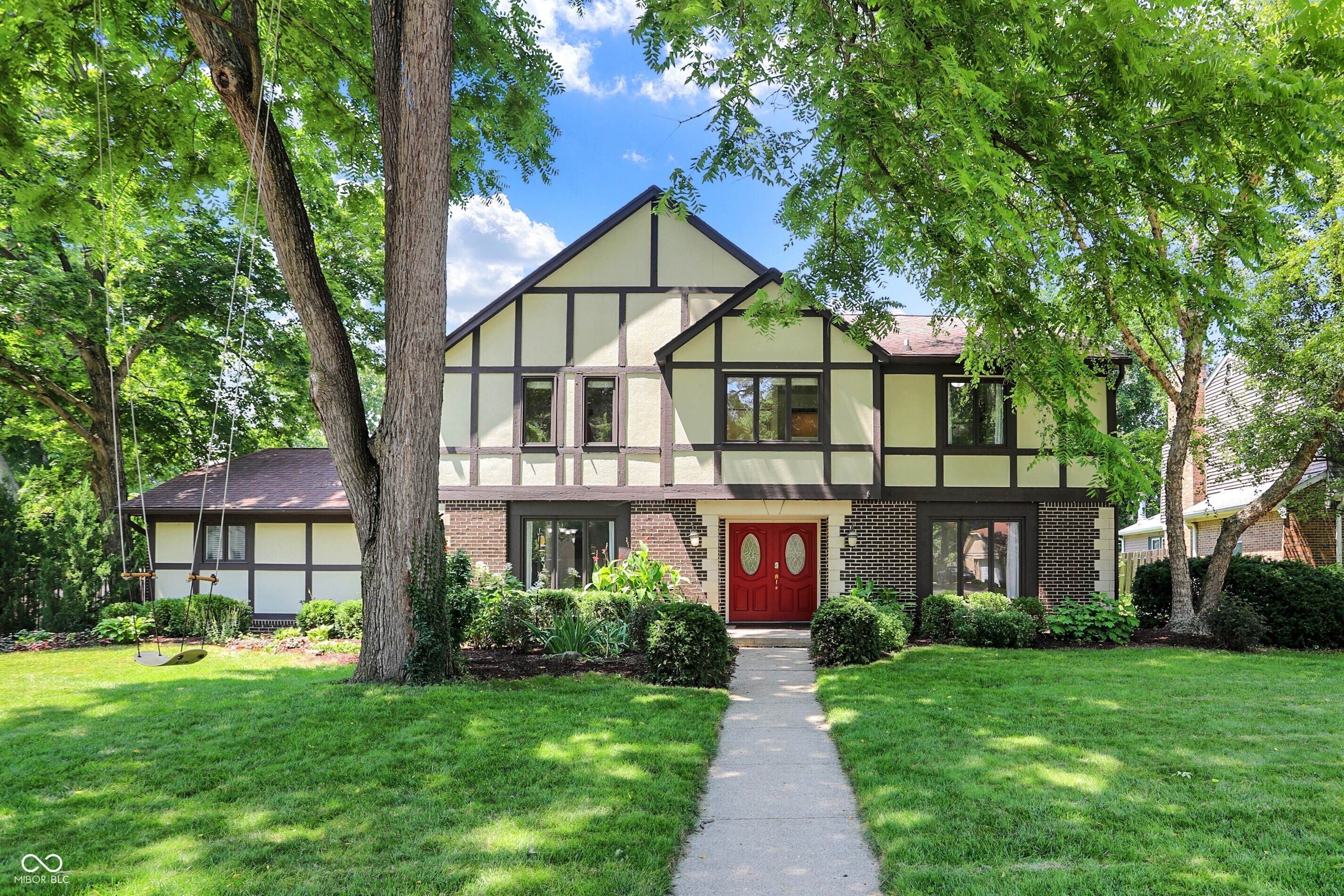Carmel, Indiana, 46033, United States, 5 Bedrooms Bedrooms, ,4 BathroomsBathrooms,Residential,For Sale,1928724