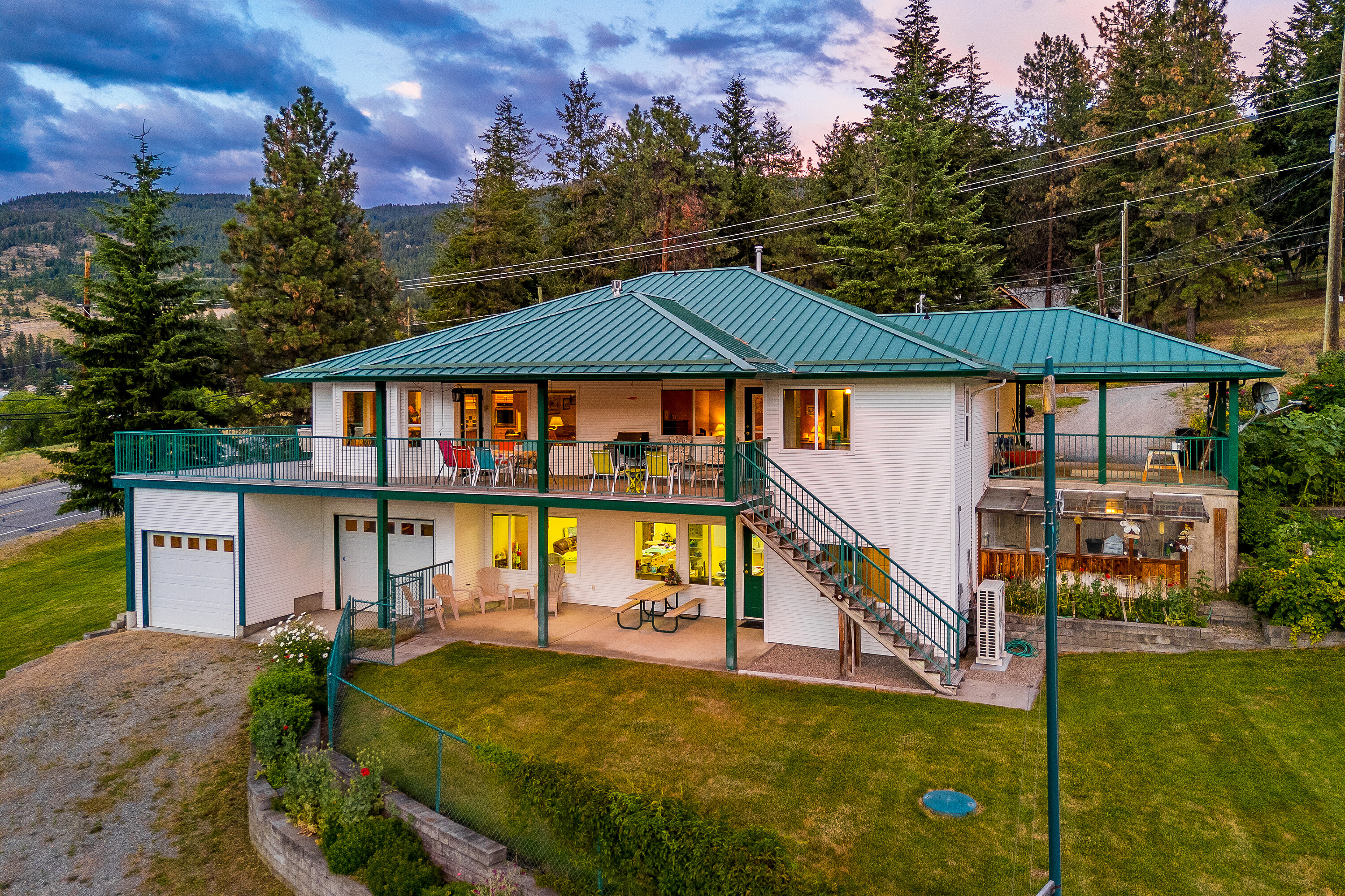  Charming Lakeview Rancher - 物件實景