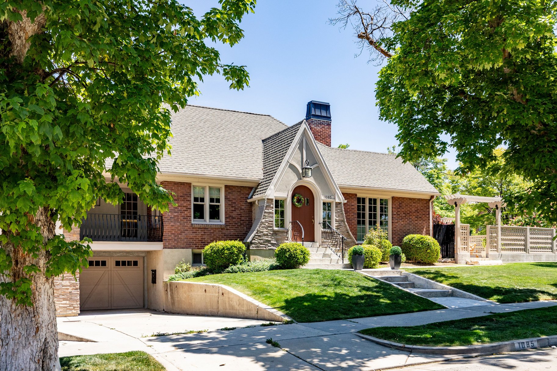  Historic Charm Meets Modern Living in the Heart of Yalecrest - 物件實景