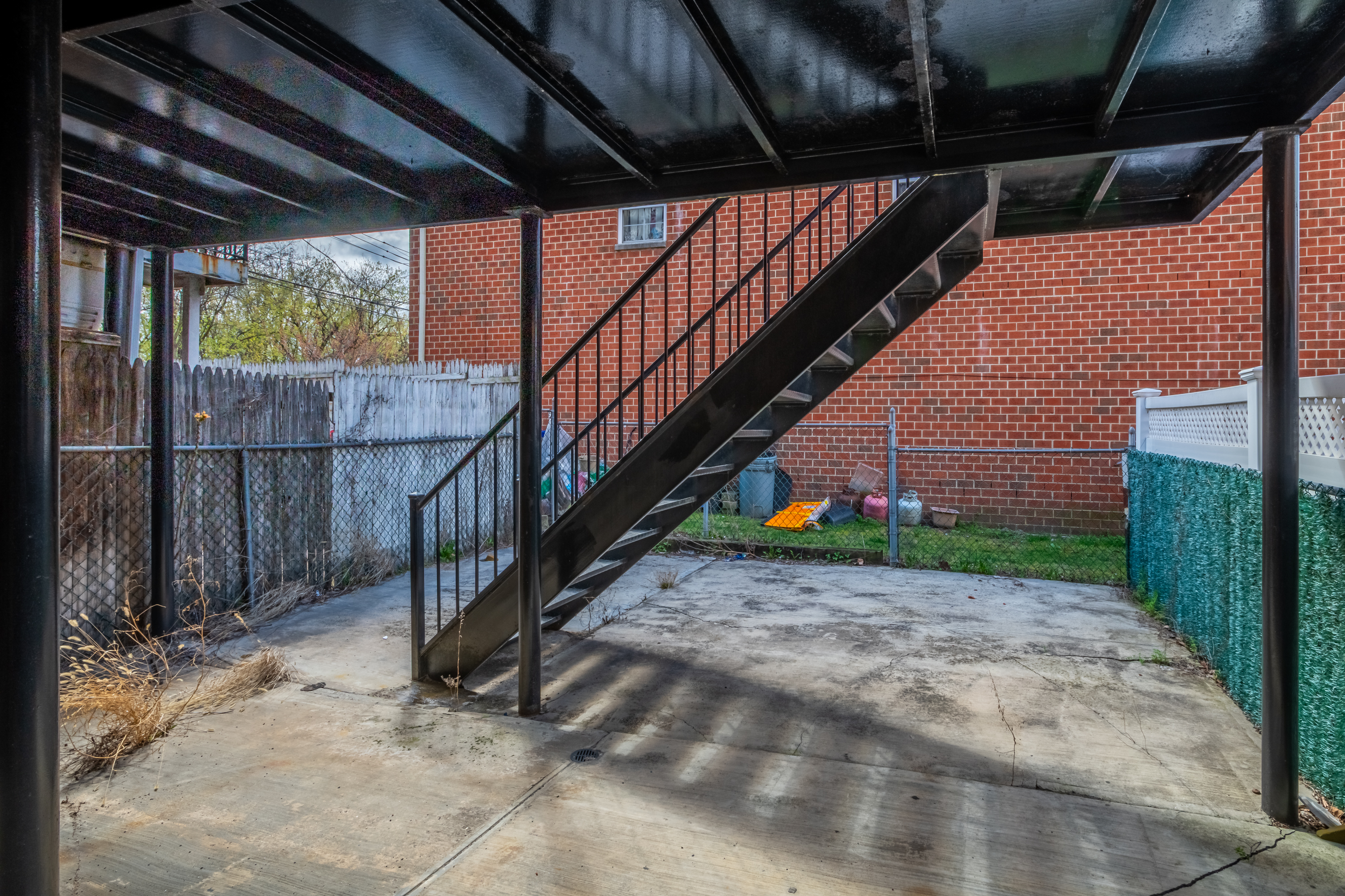 Bronx, New York, 10743, United States, 5 Bedrooms Bedrooms, ,3 BathroomsBathrooms,Residential,For Sale,1823007