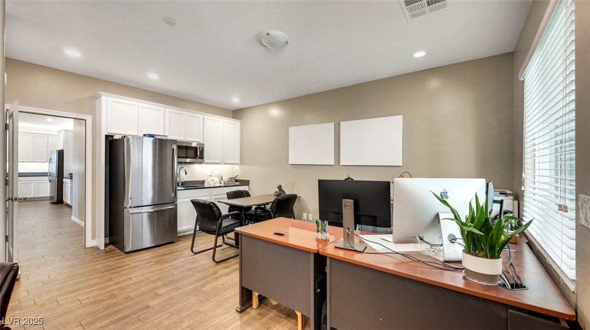 Henderson, Nevada, 89002, United States, 3 Bedrooms Bedrooms, ,3 BathroomsBathrooms,Residential,For Sale,1986221