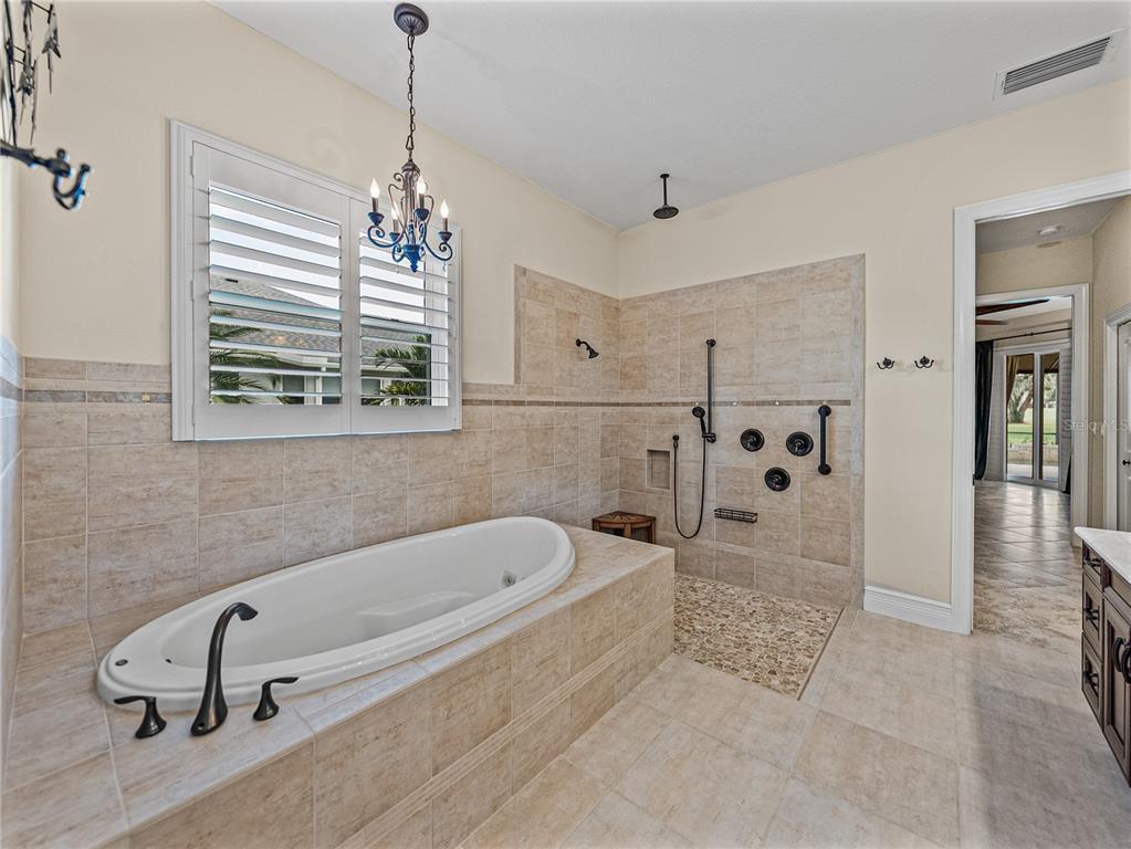 Parrish, Florida, 34219, United States, 4 Bedrooms Bedrooms, ,3 BathroomsBathrooms,Residential,For Sale,1960555