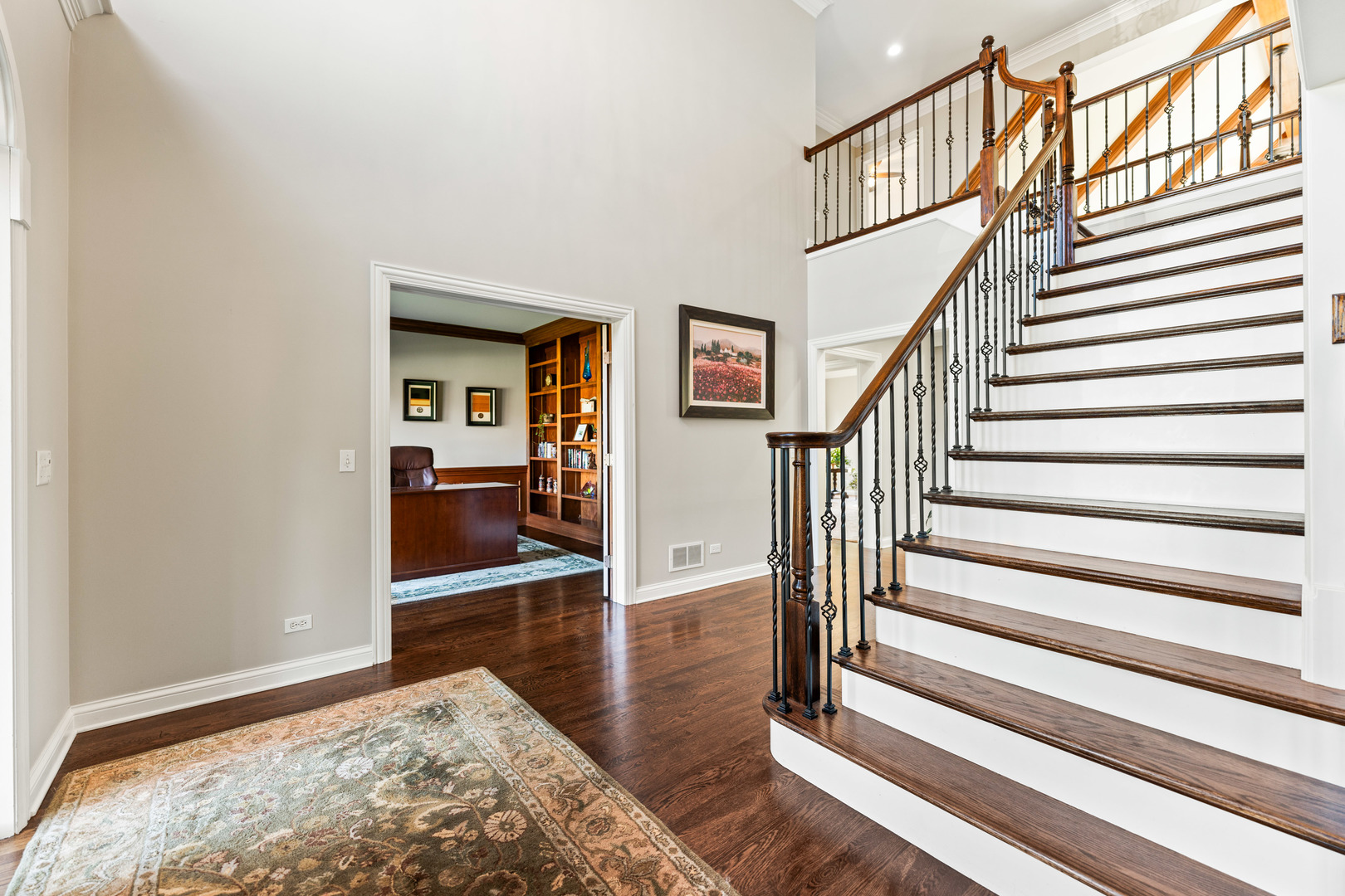 St. Charles, Illinois, 60175, United States, 5 Bedrooms Bedrooms, ,5 BathroomsBathrooms,Residential,For Sale,1989191