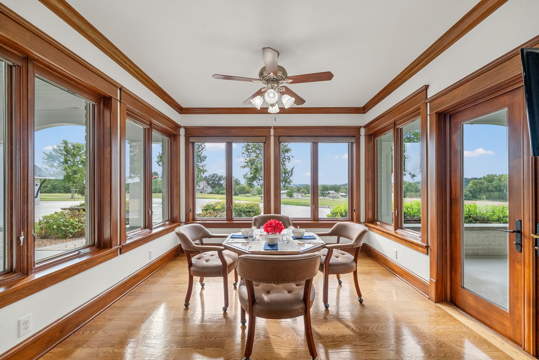 Clarksville, Tennessee, 37040, United States, 4 Bedrooms Bedrooms, ,4 BathroomsBathrooms,Residential,For Sale,1981354