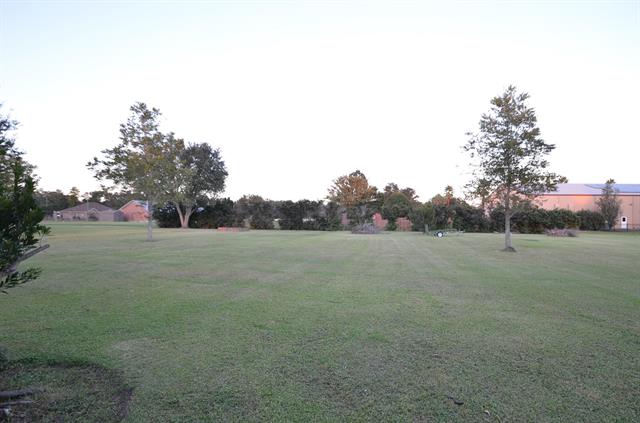 Schriever, Louisiana, 70395, United States, 4 Bedrooms Bedrooms, ,3 BathroomsBathrooms,Residential,For Sale,1988518