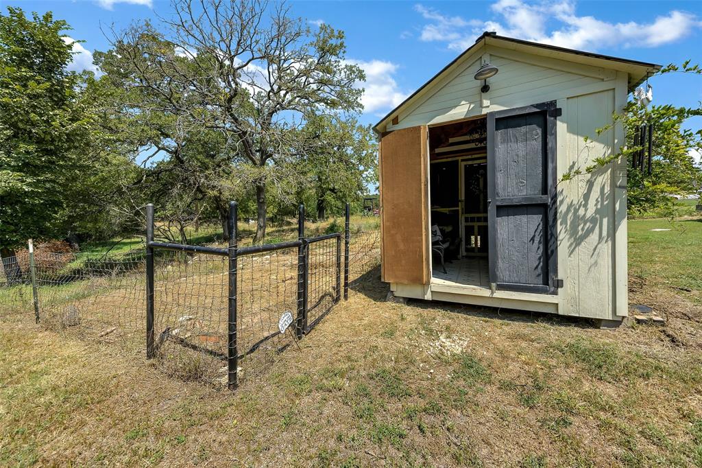 Paradise, Texas, 76073, United States, 3 Bedrooms Bedrooms, ,2 BathroomsBathrooms,Residential,For Sale,1936872