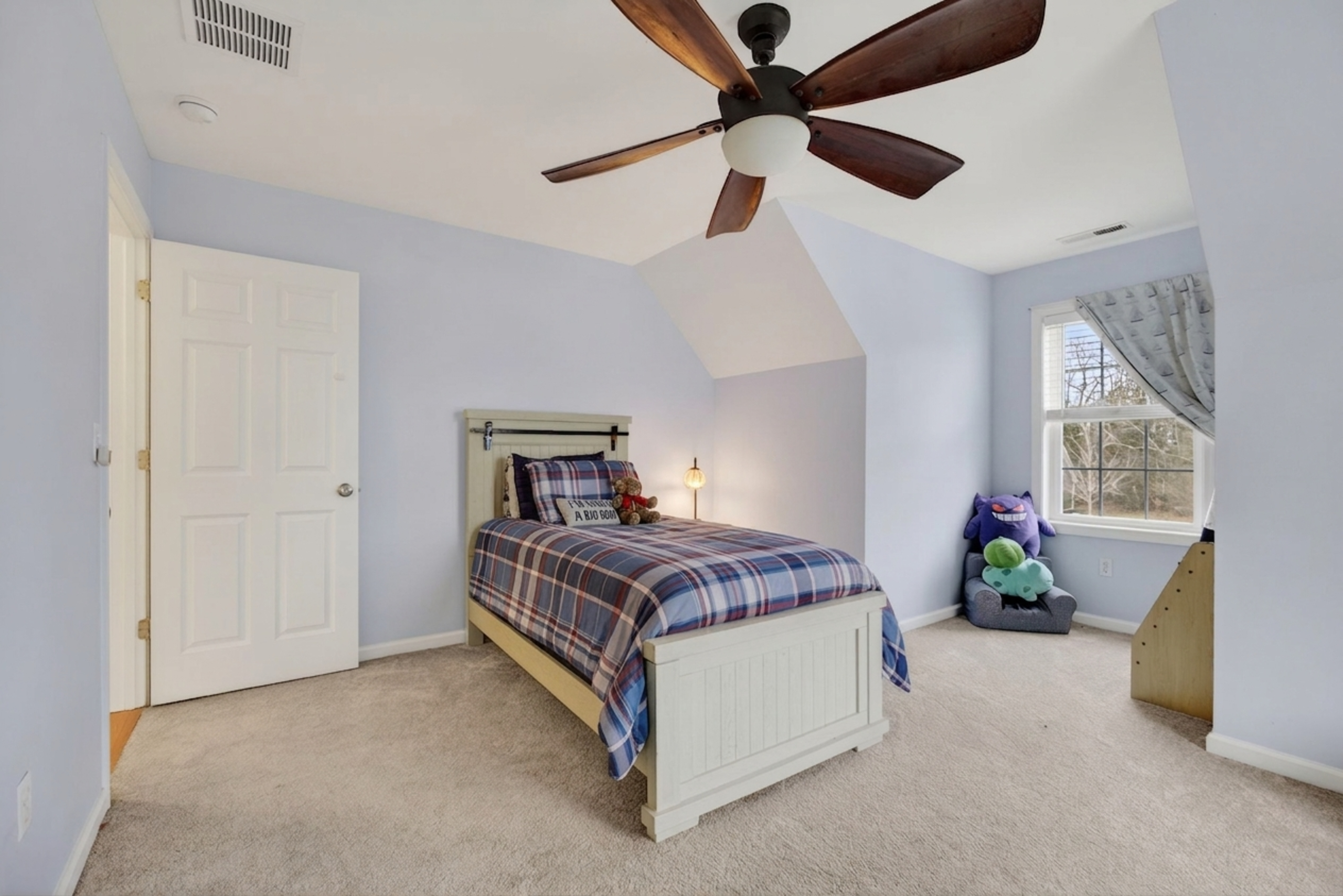  Stylish Cape  Home Offers a Charming Open Concept - 物件實景