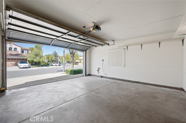 Valencia, California, 91354, United States, 4 Bedrooms Bedrooms, ,3 BathroomsBathrooms,Residential,For Sale,1976397