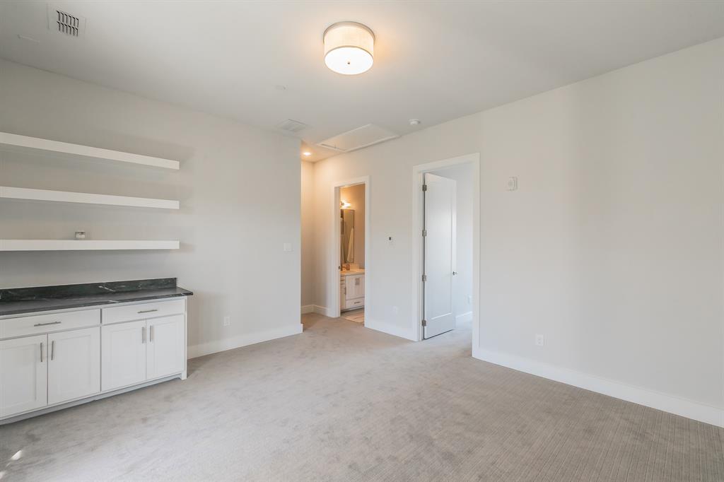 Dallas, Texas, 75204, United States, 3 Bedrooms Bedrooms, ,4 BathroomsBathrooms,Residential,For Sale,1848953