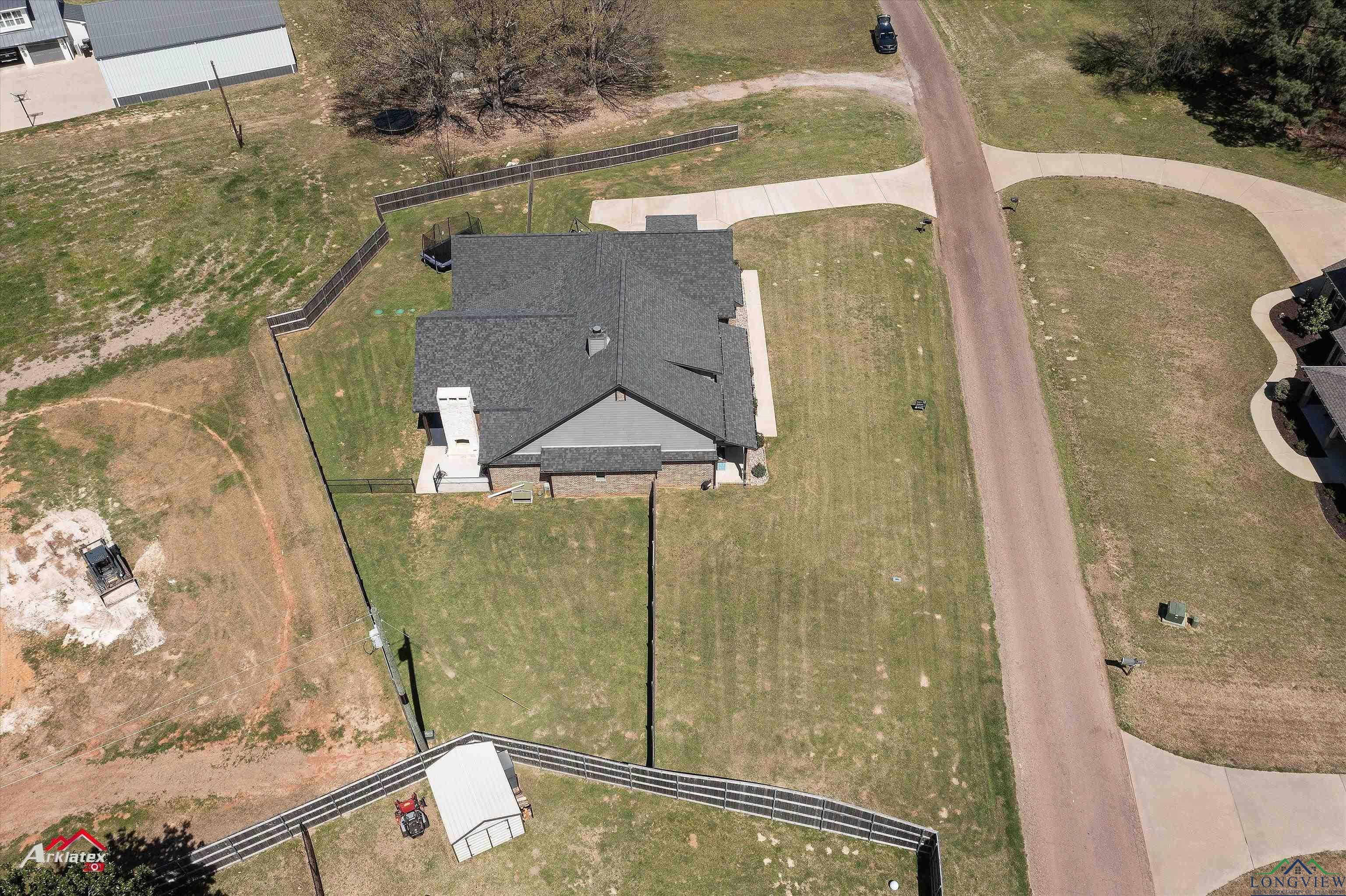 Hallsville, Texas, 75650-3511, United States, 4 Bedrooms Bedrooms, ,3 BathroomsBathrooms,Residential,For Sale,1980280