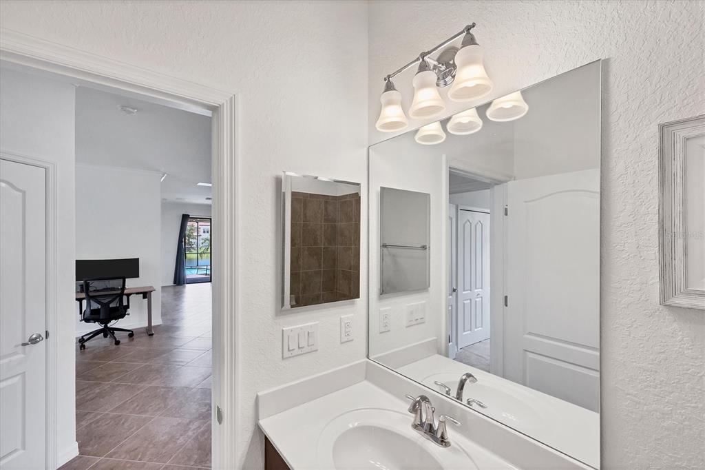 Venice, Florida, 34293, United States, 2 Bedrooms Bedrooms, ,2 BathroomsBathrooms,Residential,For Sale,1867472