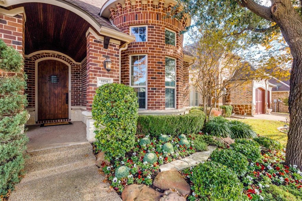 Desoto, Texas, 75115, United States, 4 Bedrooms Bedrooms, ,3 BathroomsBathrooms,Residential,For Sale,2015045