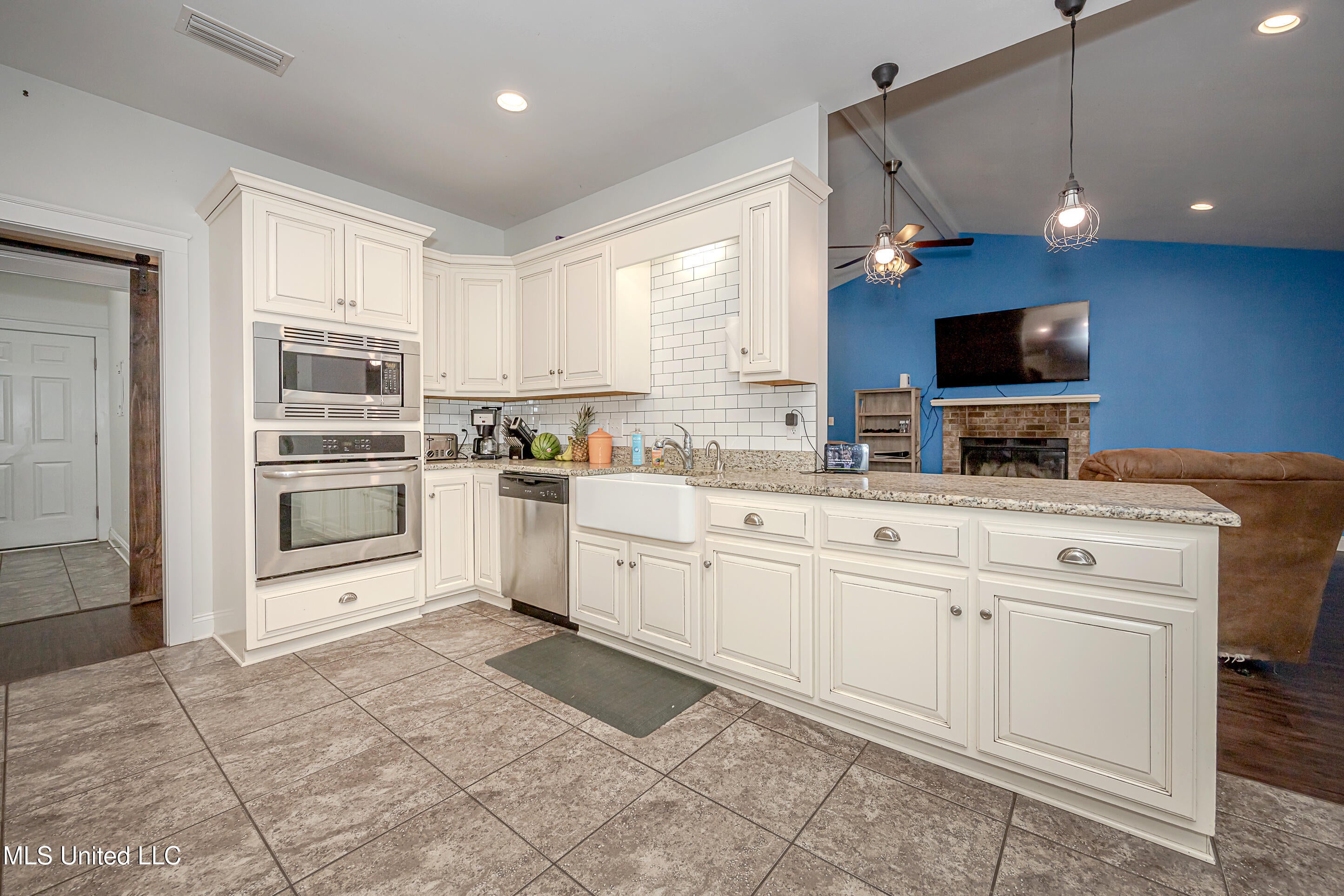 Vancleave, Mississippi, 39565, United States, 4 Bedrooms Bedrooms, ,2 BathroomsBathrooms,Residential,For Sale,1927401