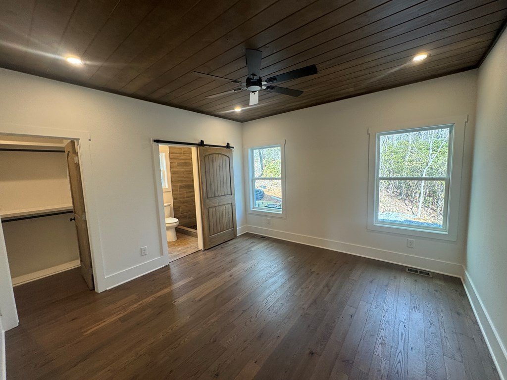 Young Harris, Georgia, 30582, United States, 3 Bedrooms Bedrooms, ,2 BathroomsBathrooms,Residential,For Sale,2010979